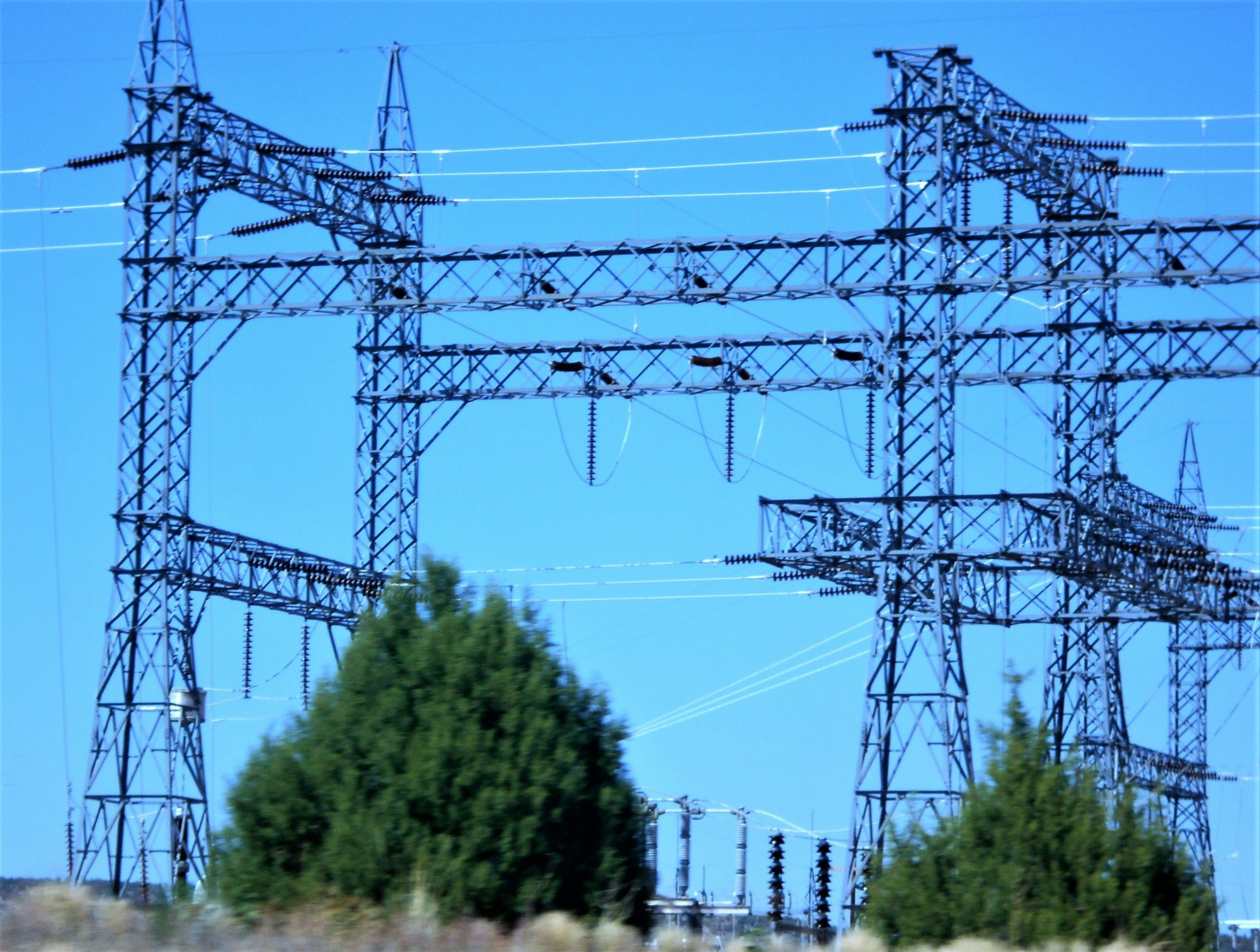 Electrical Power Pylons! Electric Station!